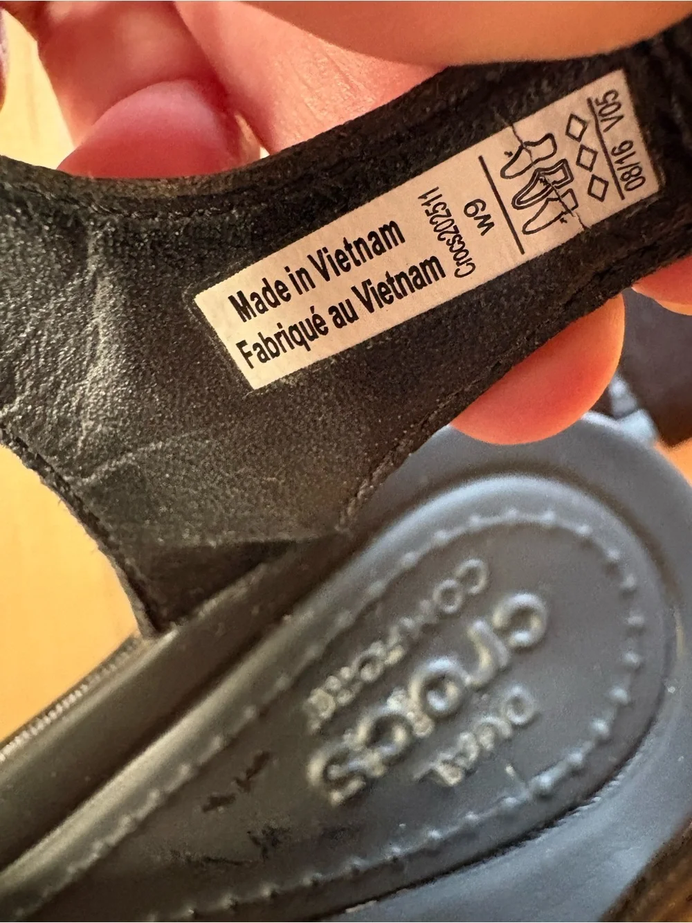 CROCS black leigh